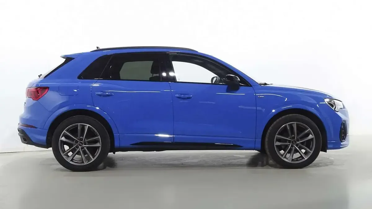 Usado Audi Q3 150 CV (110 kW) 2023 Azul SUV