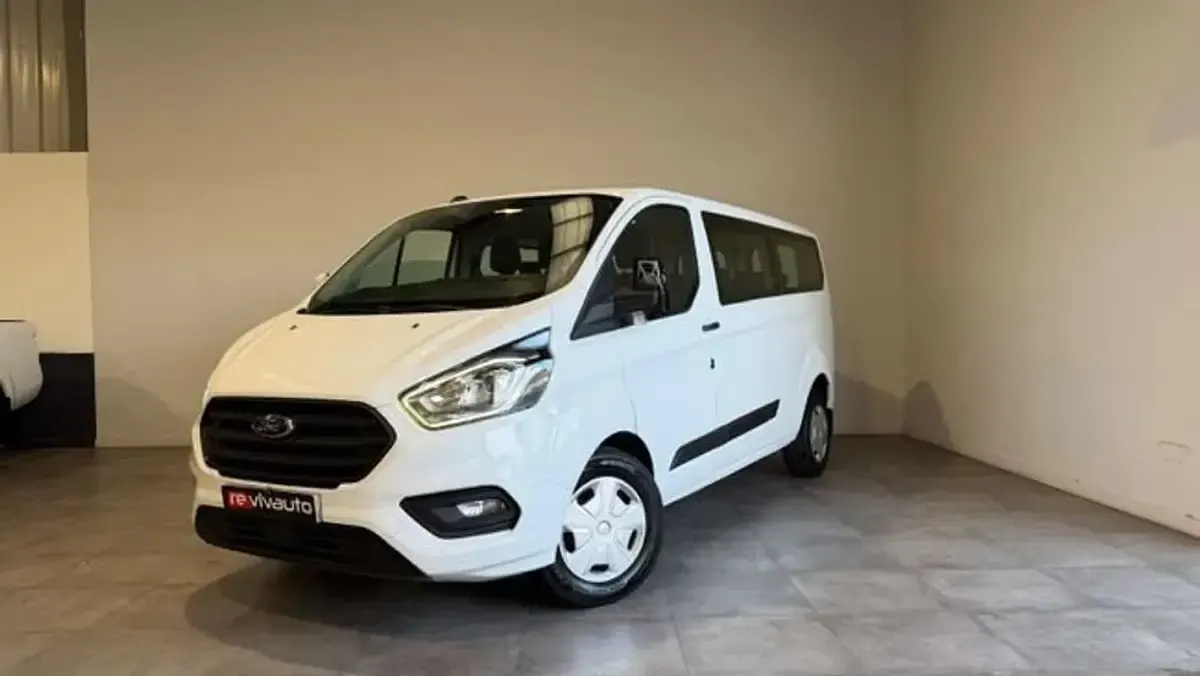 Usado Ford Transit Custom Trend 131 CV (96 kW) 2022 Blanco Familiar