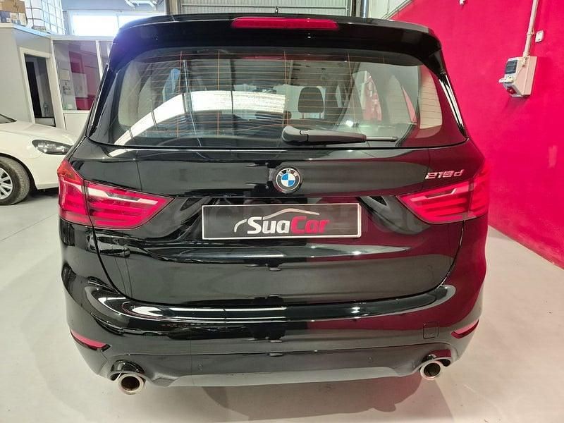 Usado BMW 218 Comfort Edition 150 CV (110 kW) 2020 Negro Familiar