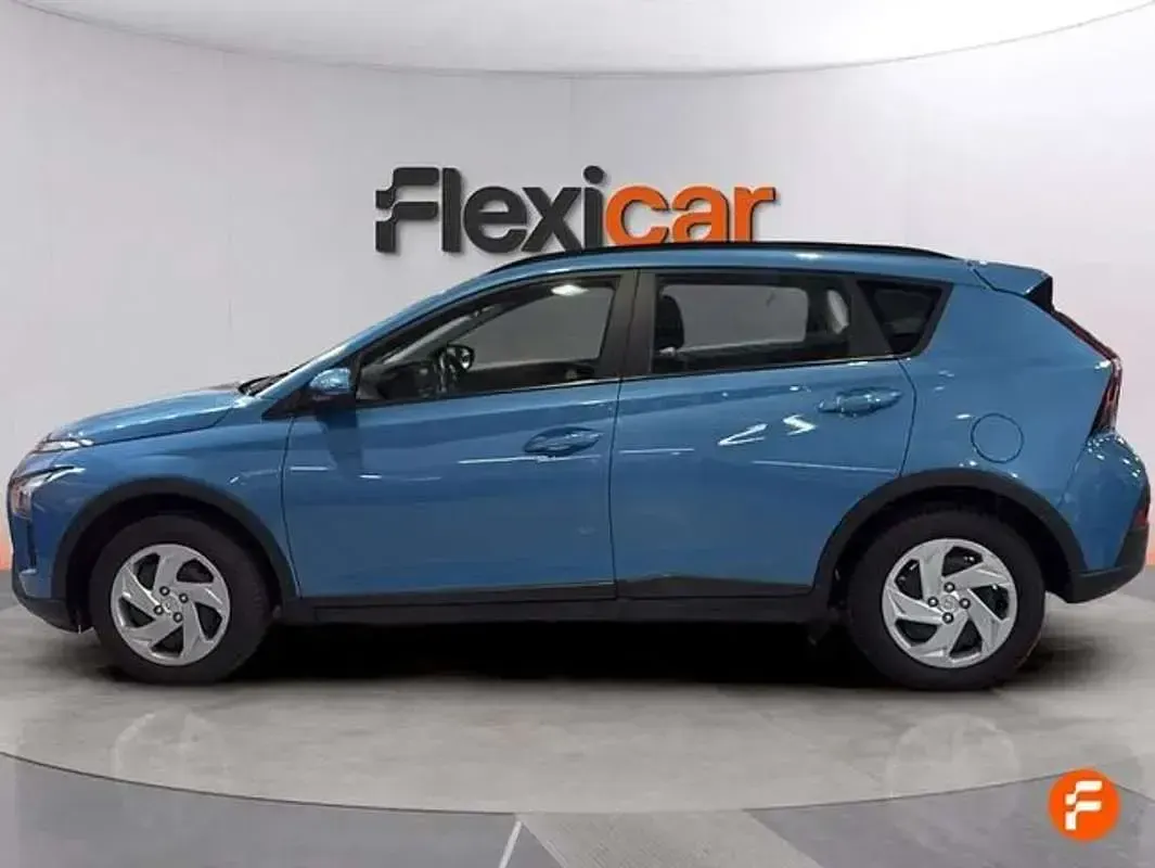 Usado Hyundai Bayon 84 CV (61 kW) 2023 Azul SUV