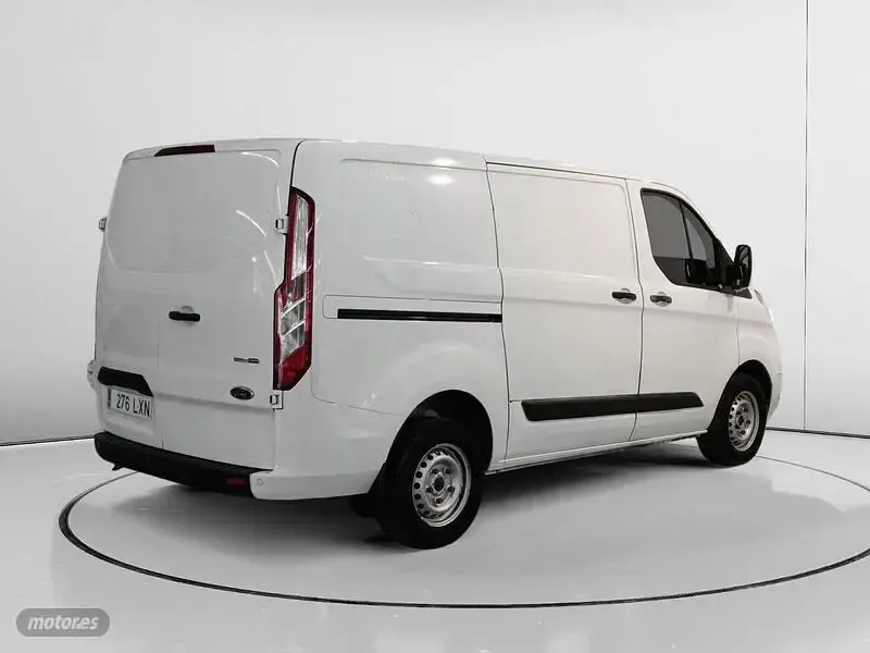 Usado Ford Transit Trend 130 CV (95 kW) 2022 Blanco Van