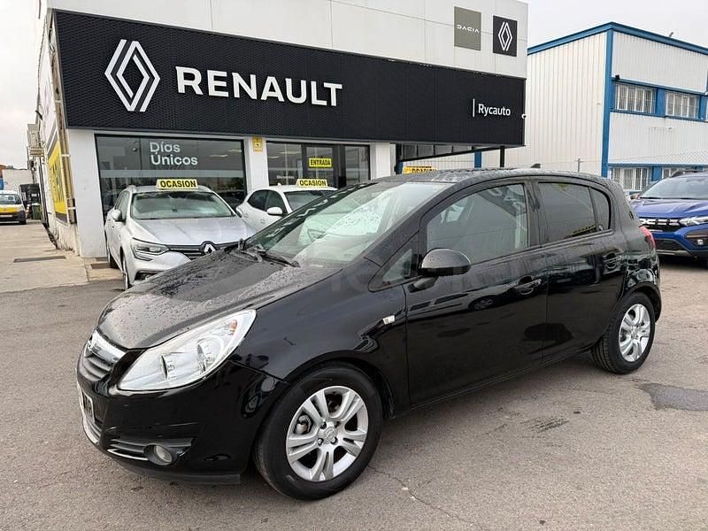 Usado Opel Corsa 95 CV (69 kW) 2010 Negro Utilitario