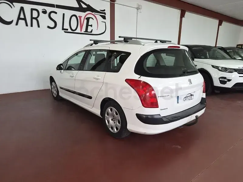 Usado Peugeot 308 SW Access 92 CV (67 kW) 2012 Blanco Familiar