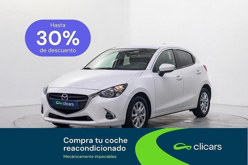 Usado Mazda 2 90 CV (66 kW) 2018 Blanco