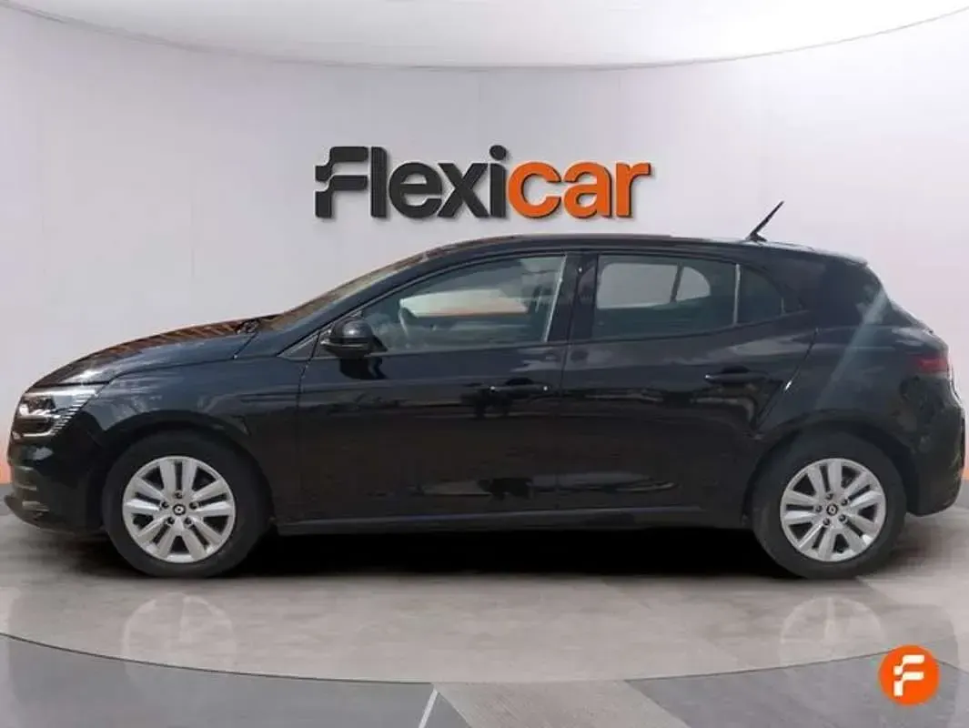 Usado Renault Mégane II Intens 140 CV (102 kW) 2022 Negro Berlina
