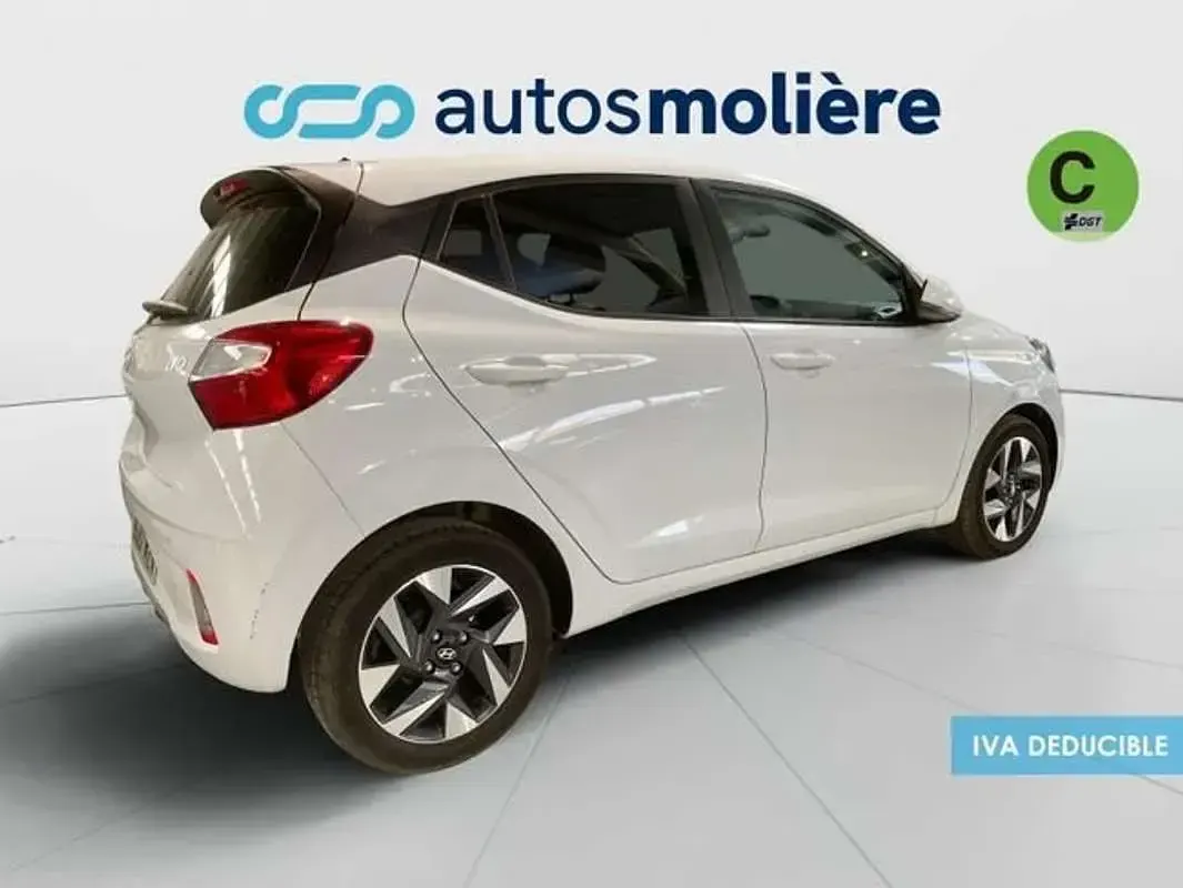Usado Hyundai i10 67 CV (49 kW) 2025 Blanco Utilitario