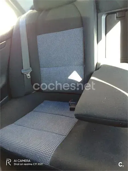 Usado Peugeot 406 90 CV (66 kW) 2003 Azul Berlina