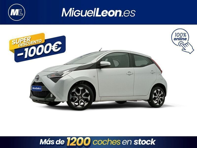 Gris Usado 2021 Toyota Aygo X-play Utilitario | 11.985 € (Precio justo) - Imagen 1/3
