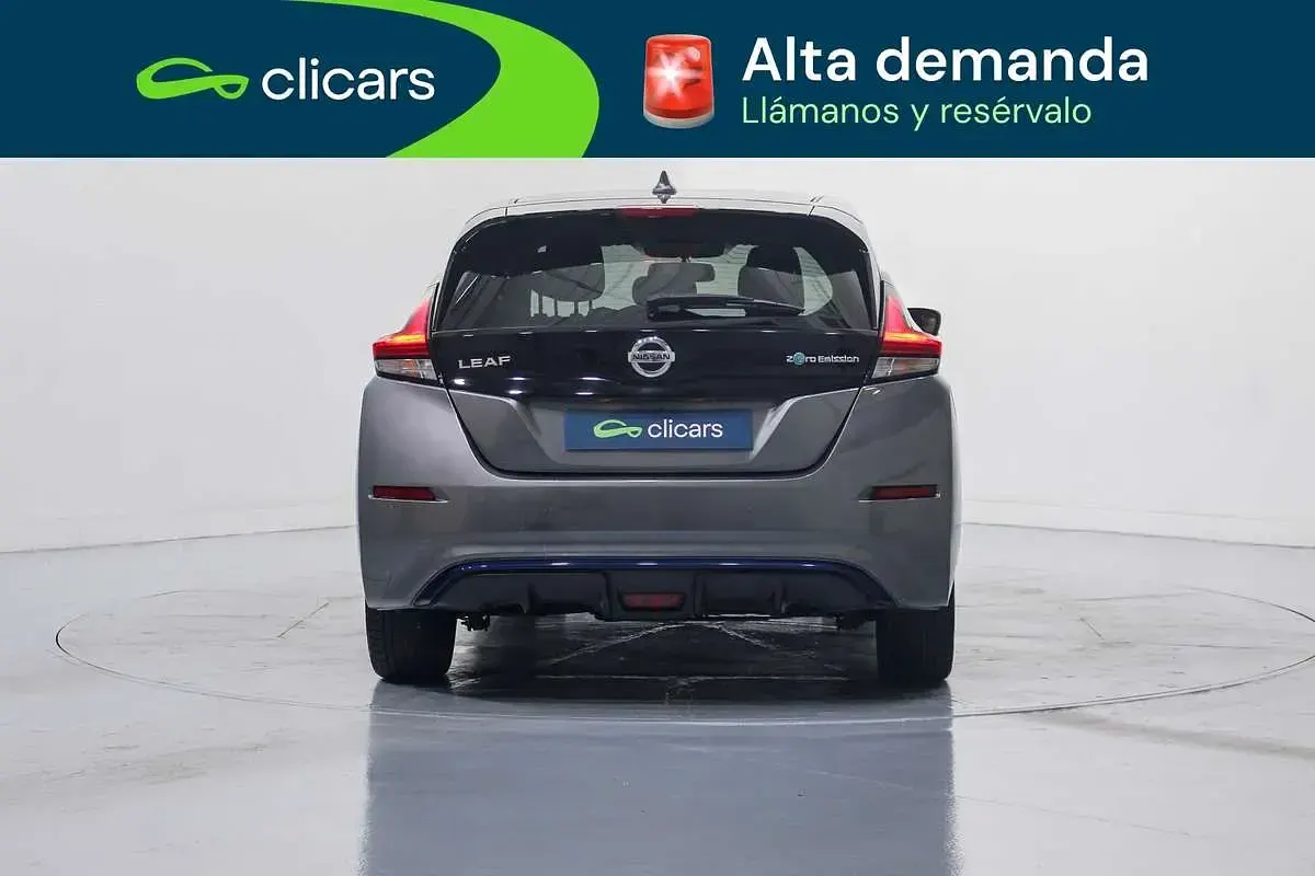 Usado Nissan Leaf N-Connecta 110 kW (150 CV) 2021 Gris Utilitario