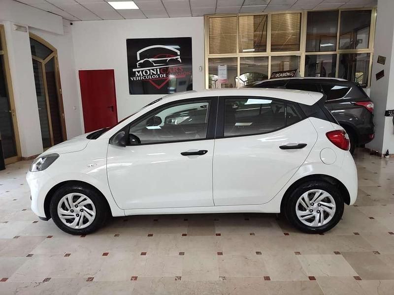 Usado Hyundai i20 67 CV (49 kW) 2020 Blanco Utilitario