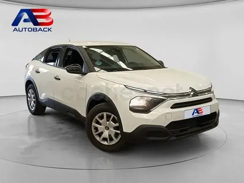Usado Citroën C4 Live 110 CV (80 kW) 2022 Blanco Berlina