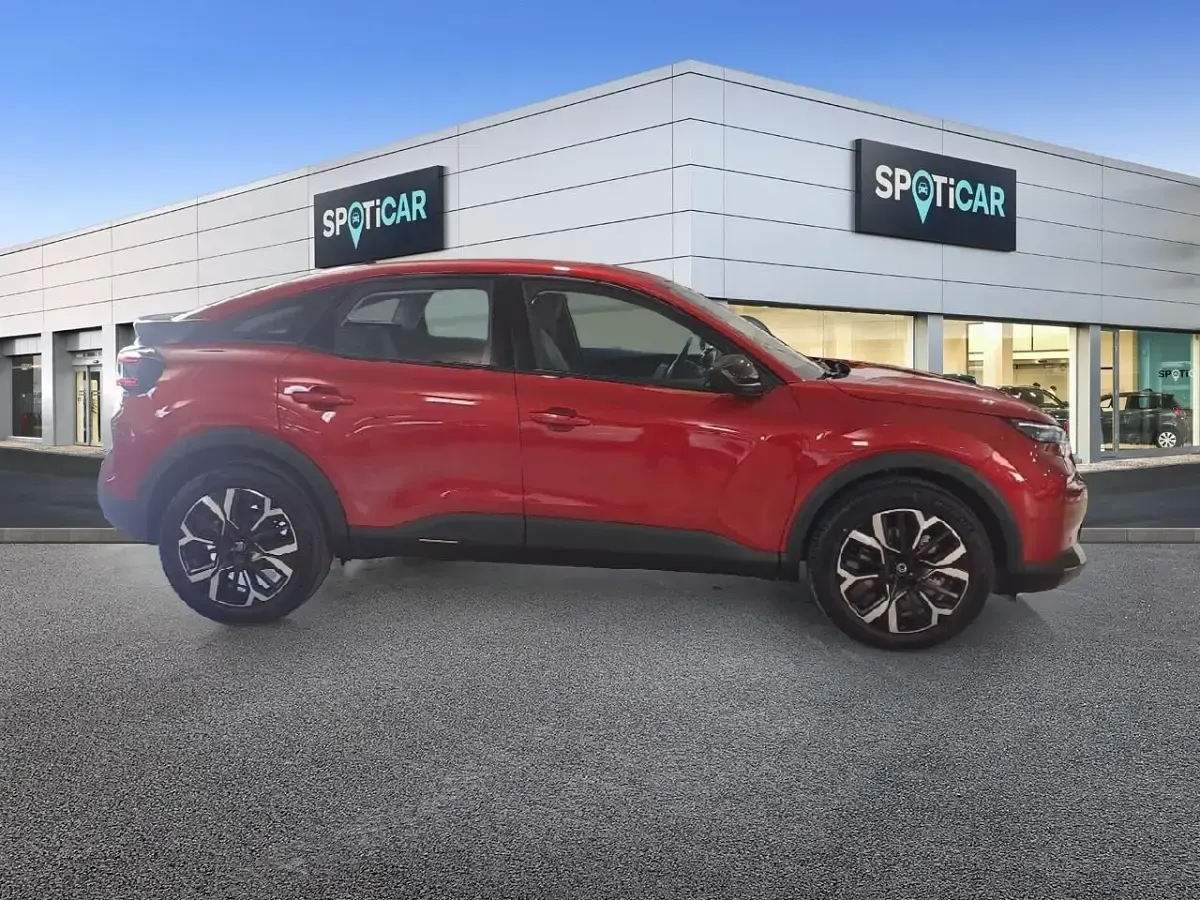 Nuevo Citroën C4 Business Class 145 CV (106 kW) 2026 Rojo SUV