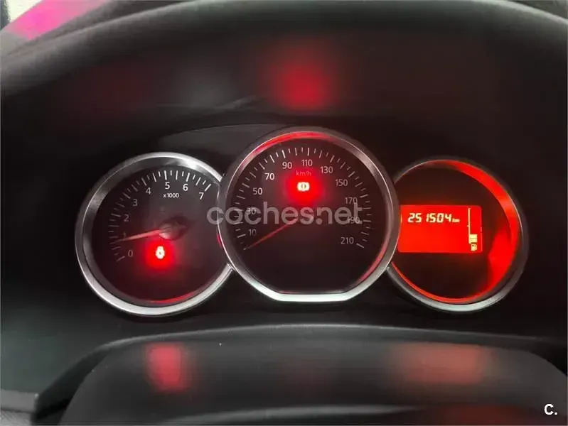 Usado Dacia Sandero Essentiel 90 CV (66 kW) 2019 Blanco Berlina