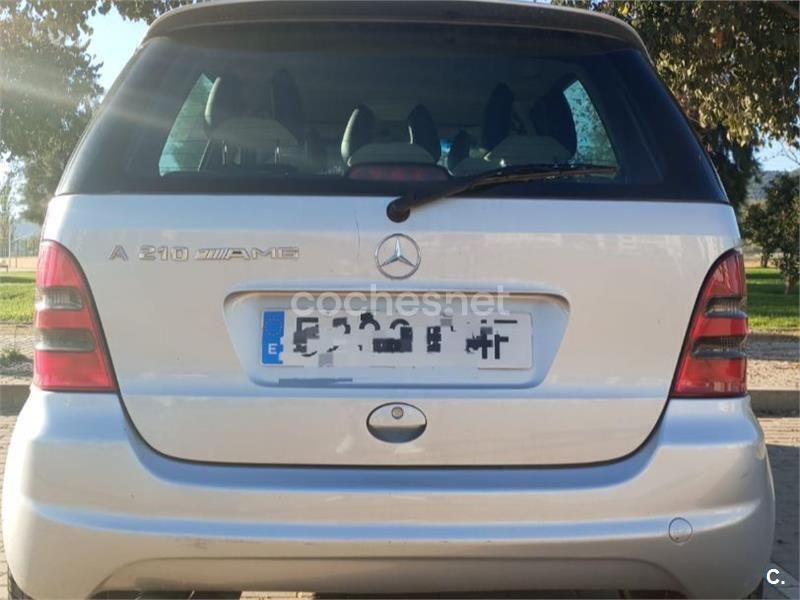 Gris / plata Usado 2003 Mercedes A210 Monovolumen | 3600 € - Imagen 1/4