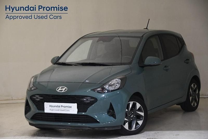 Usado Hyundai i10 67 CV (49 kW) 2025 Verde Utilitario