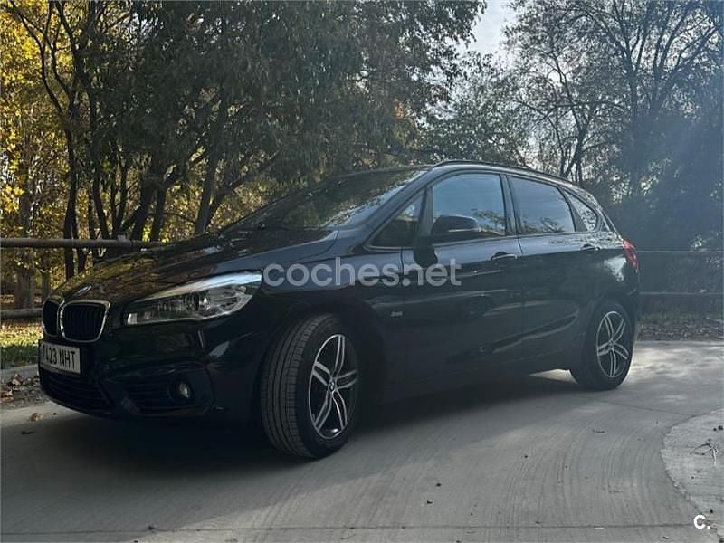 Usado BMW 218 Comfort Edition 136 CV (100 kW) 2016 Negro Familiar