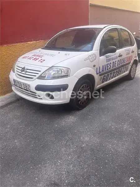 Usado Citroën C3 70 CV (51 kW) 2004 Blanco Berlina