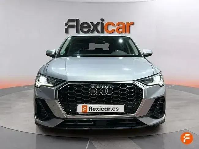 Usado Audi Q3 150 CV (110 kW) 2021 Gris SUV