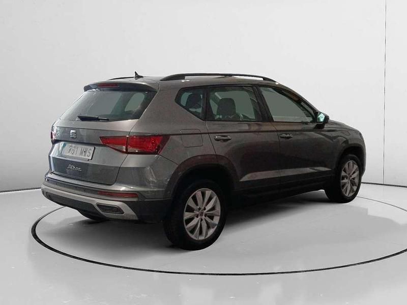 Begagnad Seat Ateca Style 116 HK (85 kW) 2024 Grå SUV