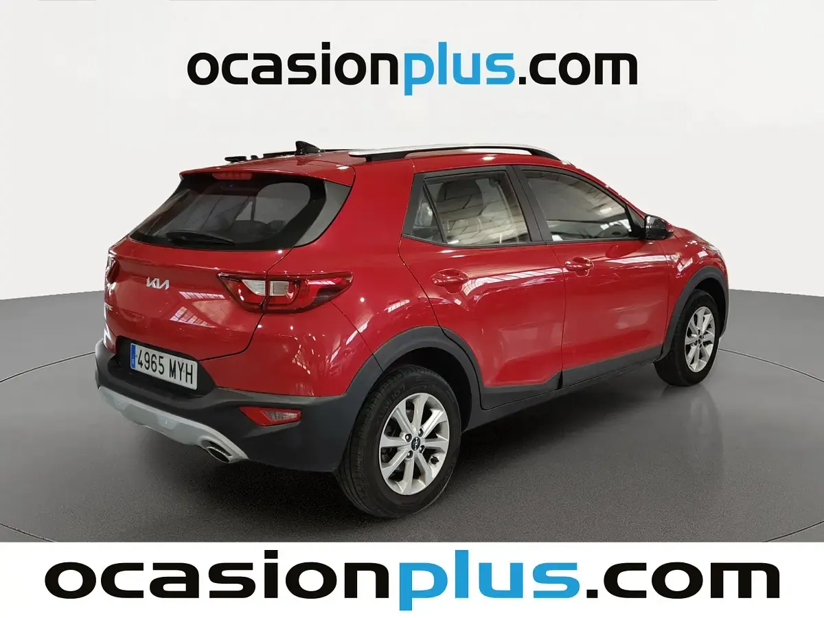 Usado Kia Stonic 79 CV (58 kW) 2025 Rojo SUV