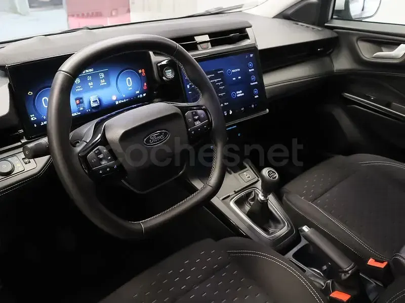 Usado Ford Puma Titanium 125 CV (91 kW) 2024 Gris / plata SUV