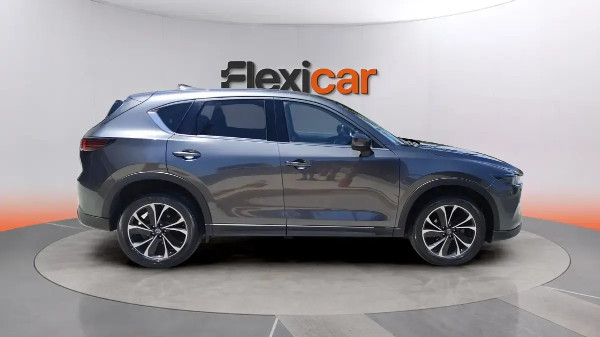 Usado Mazda CX-5 Exclusive-Line 165 CV (121 kW) 2023 Gris SUV