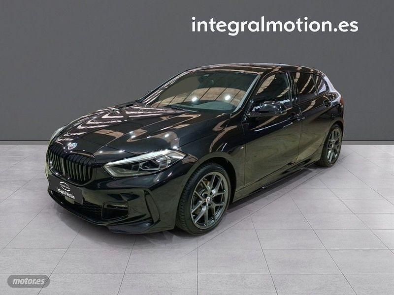 Usado BMW 116 115 HP (84 kW) 2023 Preto Citadino