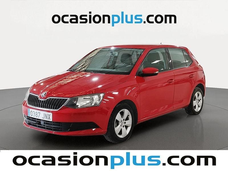 Usado Skoda Fabia Ambition 75 CV (55 kW) 2016 Rojo Utilitario