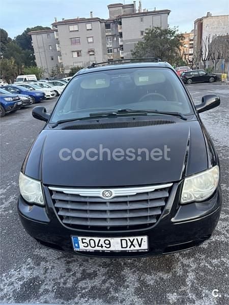 Usado Chrysler Voyager 143 CV (105 kW) 2006 Negro Monovolumen