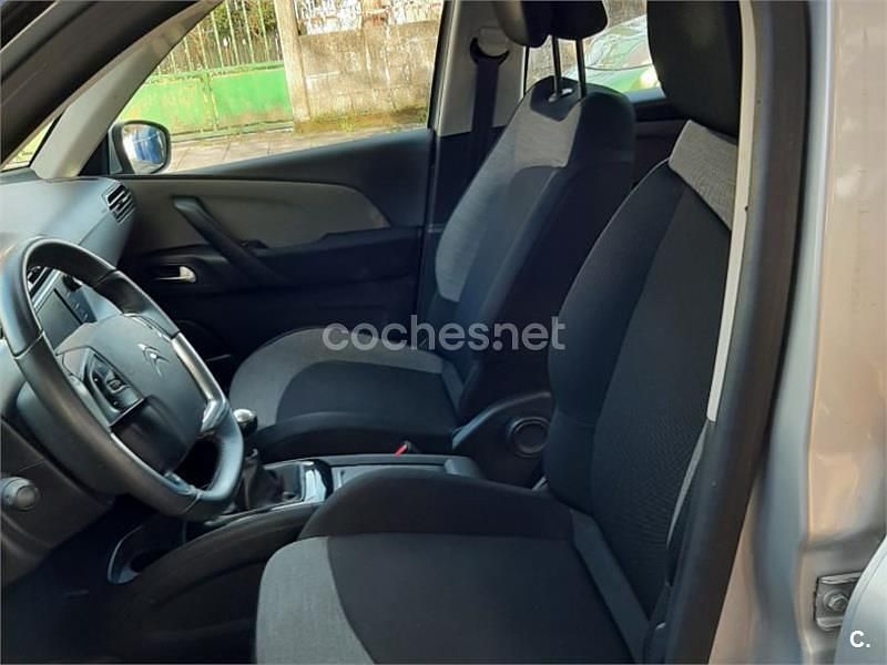 Usado Citroën C4 Picasso Attraction 92 CV (67 kW) 2013 Gris / plata Monovolumen