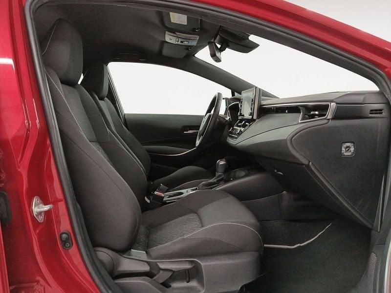 Usado Toyota Corolla Active 122 CV (89 kW) 2022 Rojo