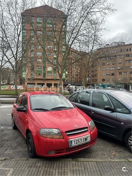Usado Chevrolet Kalos SE 72 CV (52 kW) 2004 Rojo Berlina