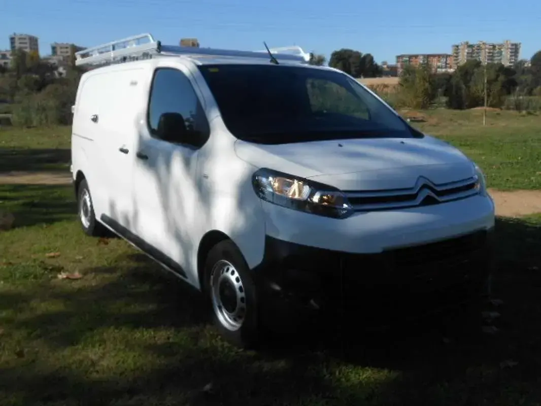 Usado Citroën Jumpy 122 CV (89 kW) 2020 Blanco Monovolumen