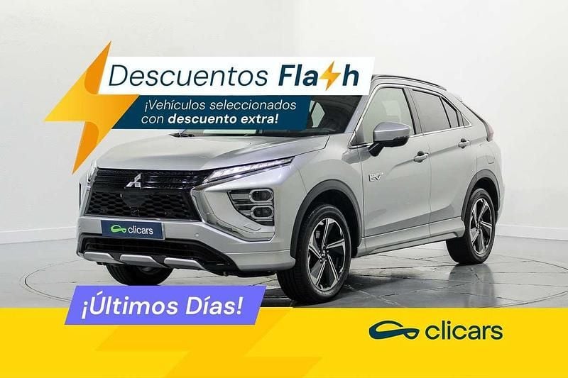 Plateado Usado 2023 Mitsubishi Eclipse Cross Motion SUV | 16.690 € (Super precio) - Imagen 1/4
