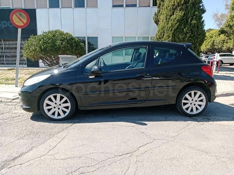 Usado Peugeot 207 GTi 150 CV (110 kW) 2008 Negro Berlina