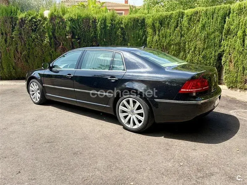 Usado VW Phaeton 240 CV (176 kW) 2012 Negro Berlina