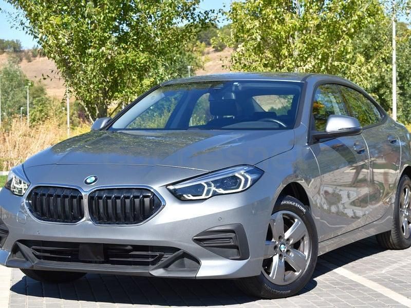 Usado BMW 218 Gran Coupé Comfort Edition 136 CV (100 kW) 2023 Gris / plata Coupe