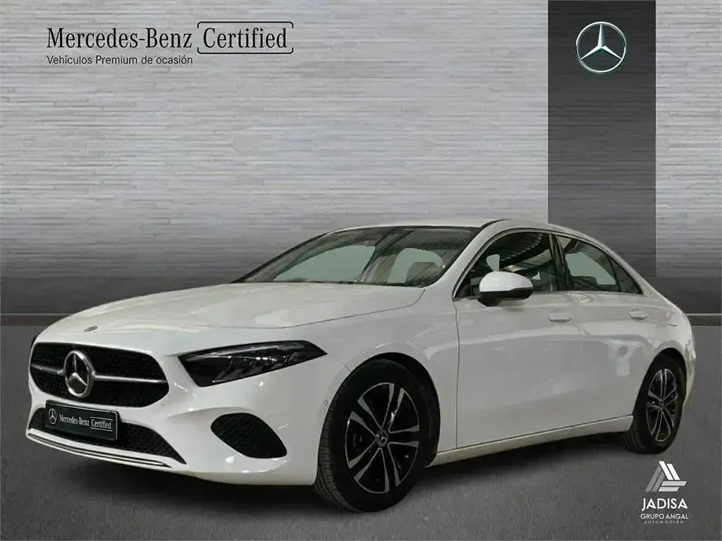 Usado Mercedes A200 163 CV (119 kW) 2024 Blanco Berlina