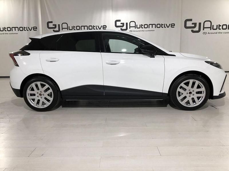 Nuevo MG MG4 EV Luxury 150 kW (204 CV) 2025 Otro Utilitario