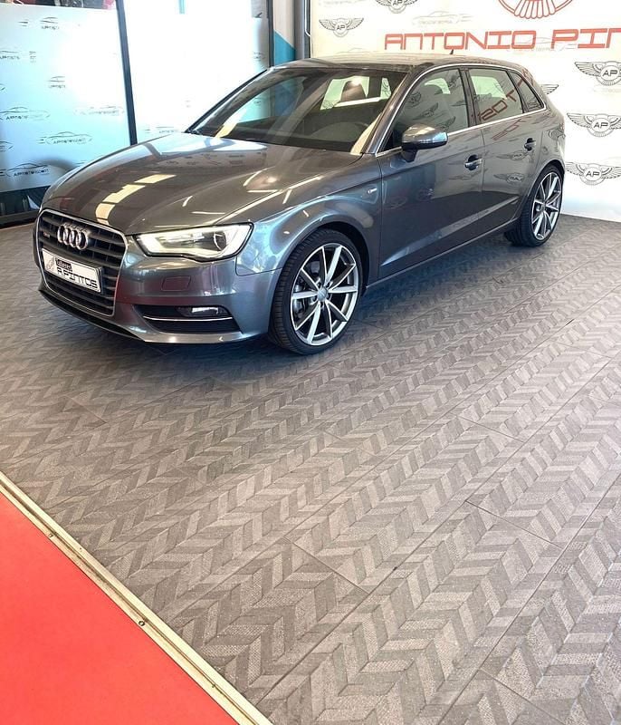 Gris Usado 2015 Audi A3 S-Line | 18.900 € (Caro) - Imagen 1/4