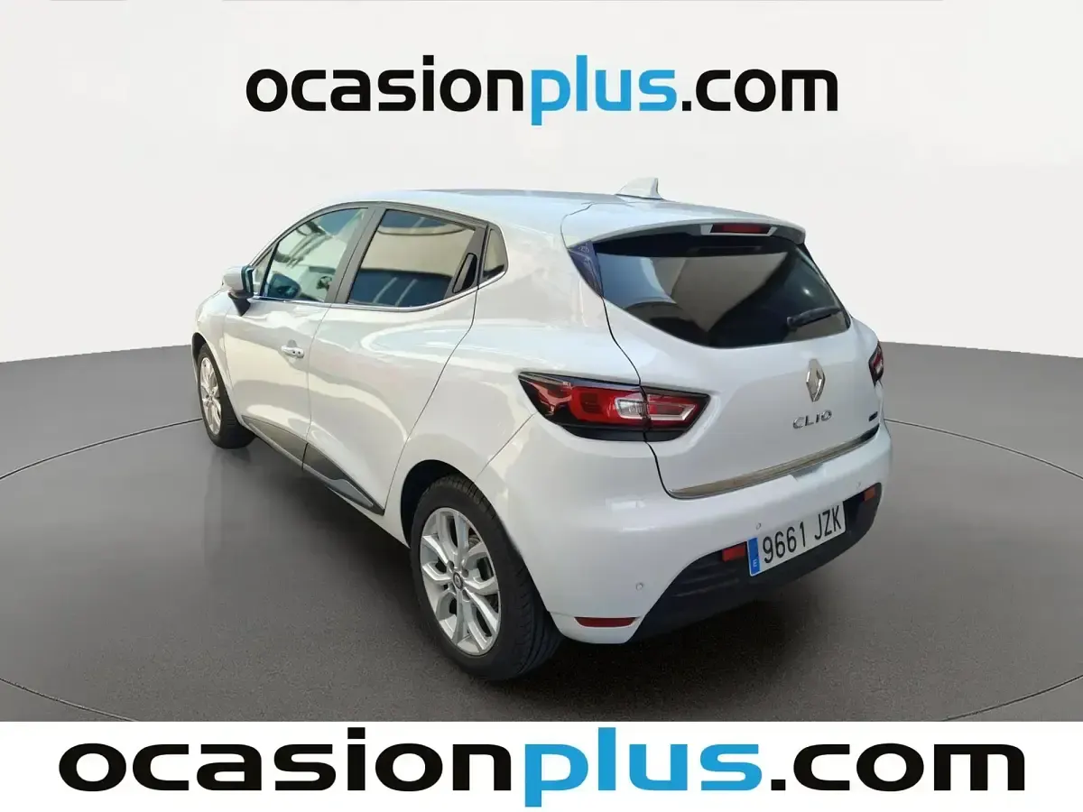 Usado Renault Clio Zen 90 CV (66 kW) 2017 Blanco