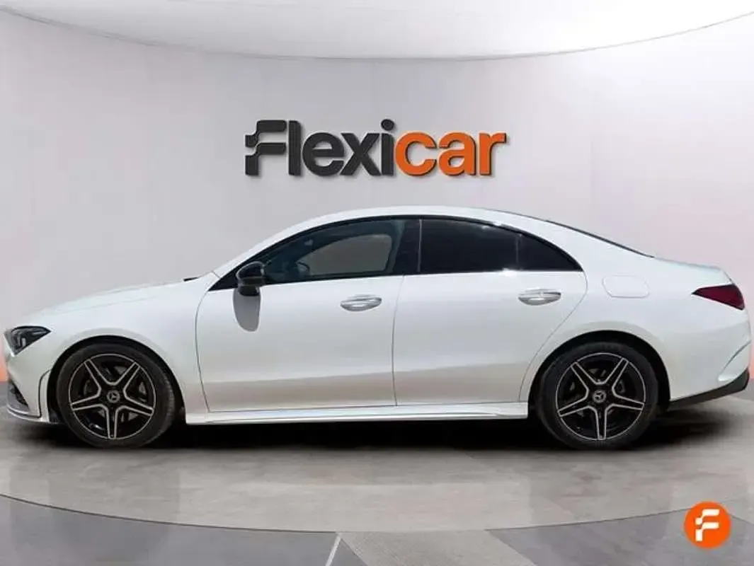 Usado Mercedes CLA200 150 CV (110 kW) 2022 Blanco Coupe