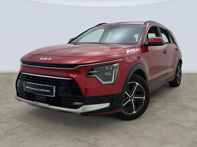 Usado Kia Niro 141 CV (103 kW) 2024 Blanco SUV
