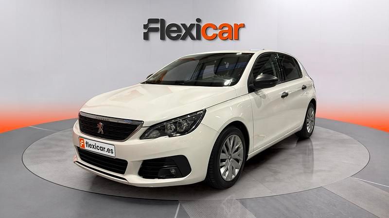 Usado Peugeot 308 Active 100 CV (73 kW) 2020 Gris Berlina