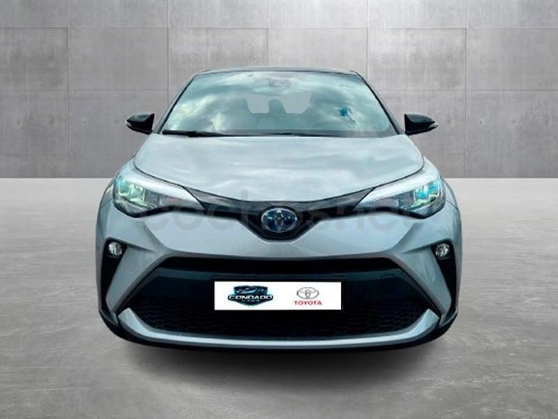 Usado Toyota C-HR Advance 184 CV (135 kW) 2022 Gris / plata SUV