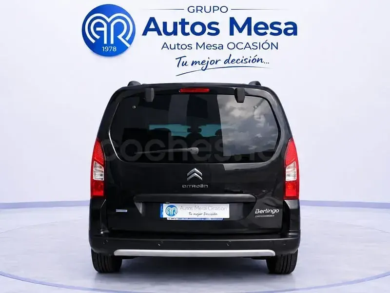 Usado Citroën Berlingo XTR 100 CV (73 kW) 2016 Negro Monovolumen