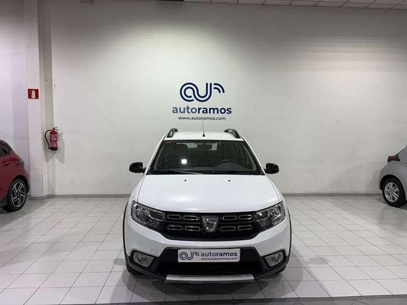 Usado Dacia Sandero 90 CV (66 kW) 2019 Blanco Utilitario