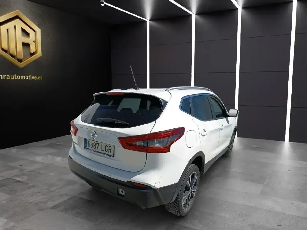 Usado Nissan Qashqai Acenta 150 CV (110 kW) 2020 Blanco SUV