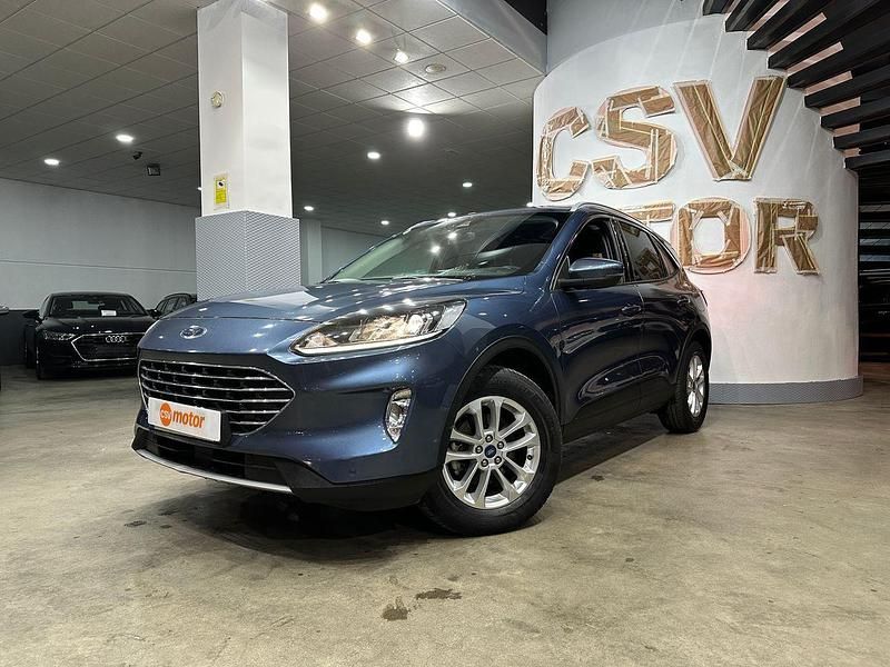 Usado Ford Kuga Titanium 190 HP (139 kW) 2023 Azul SUV