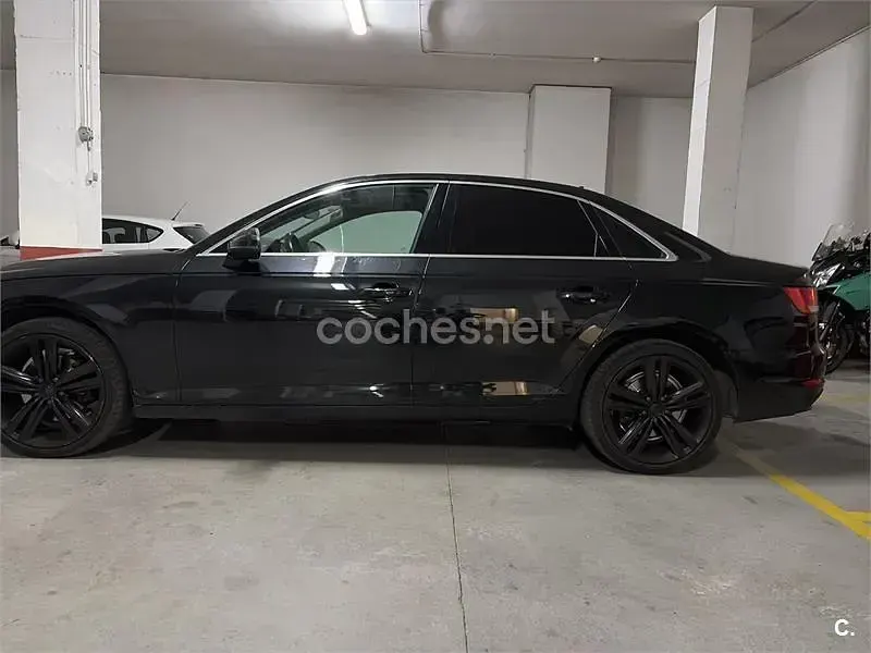 Usado Audi A4 Sport 150 CV (110 kW) 2017 Negro Berlina